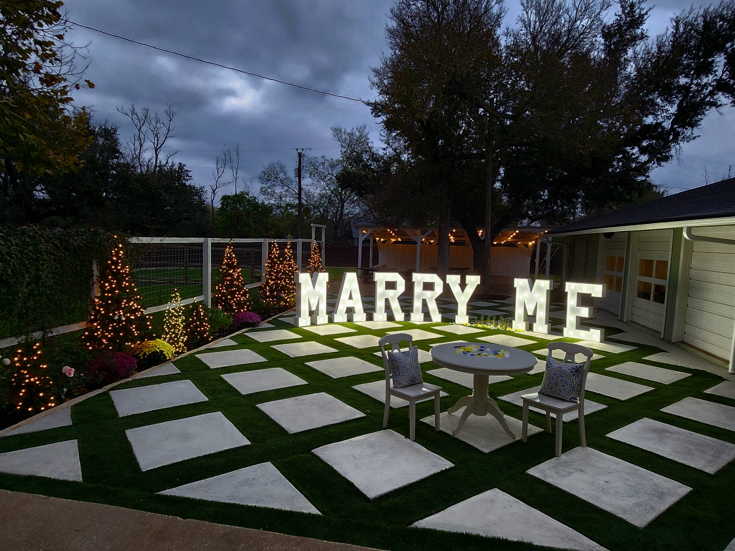 10 Creative and Budget Friendly Ideas to Propose in Austin